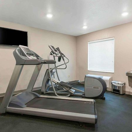 Extended Stay America Select Suites - Louisville - Airport Kültér fotó