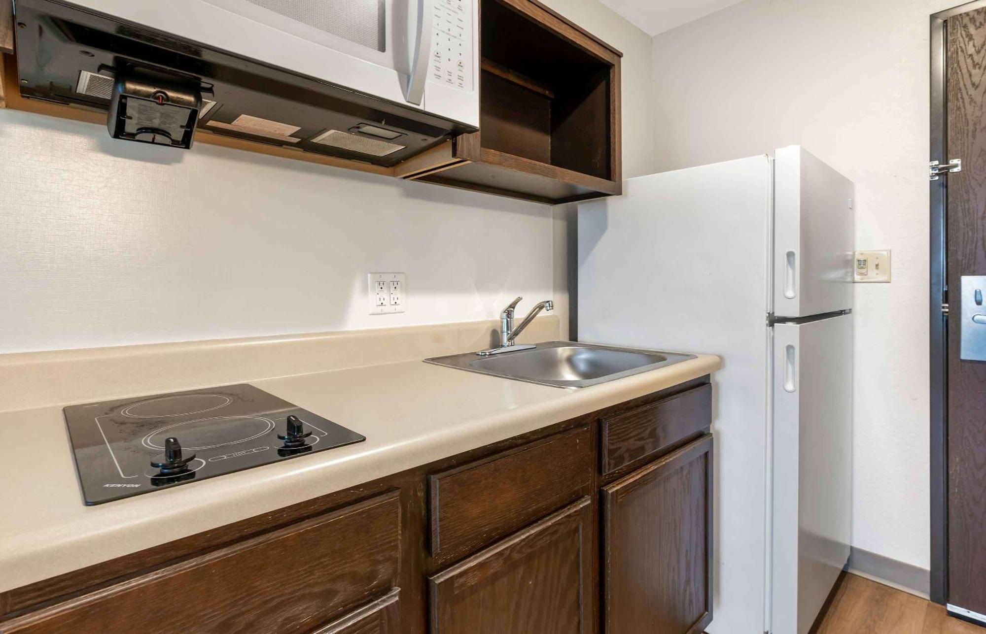 Extended Stay America Select Suites - Louisville - Airport Kültér fotó
